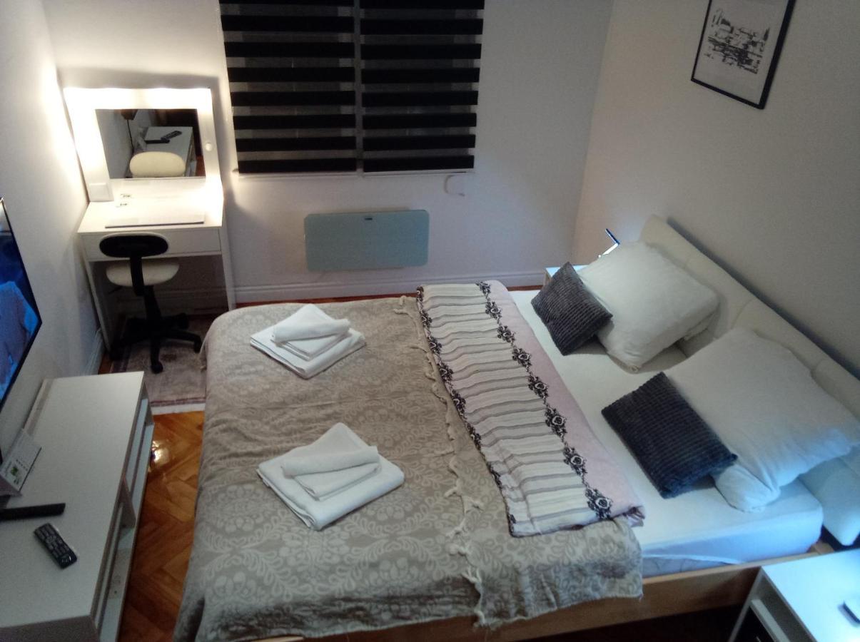 Ducic Apartment 特雷比涅 外观 照片