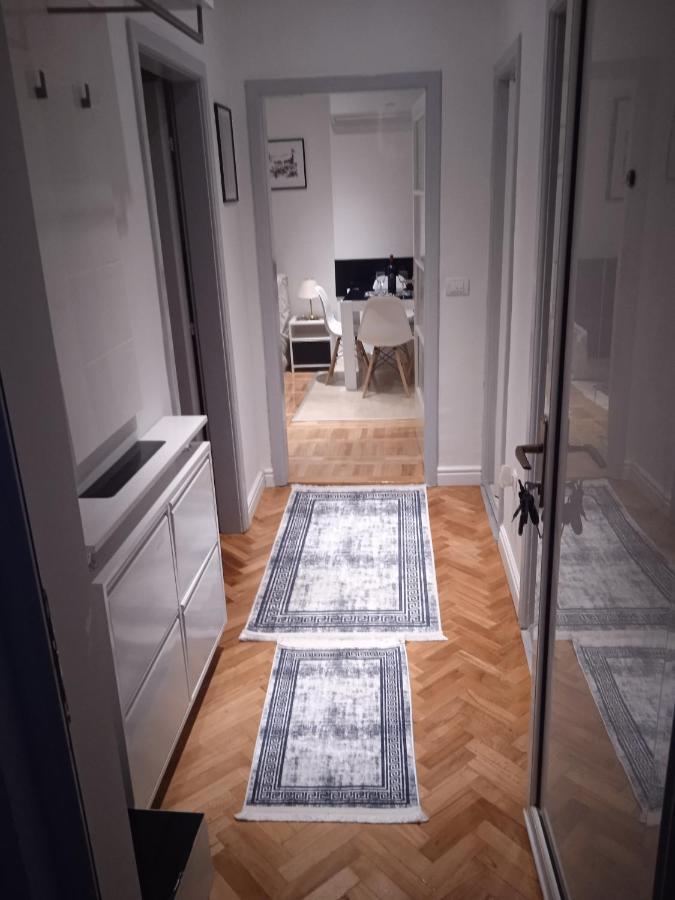 Ducic Apartment 特雷比涅 外观 照片