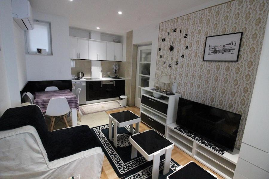 Ducic Apartment 特雷比涅 外观 照片